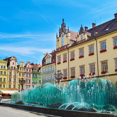 Old Town Apartman *